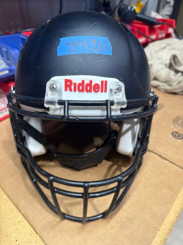 USED RIDDELL SPEED ADULT HELMET - MEDIUM - FLAT BLACK