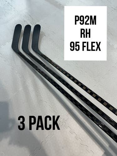 Senior(3x)Right P92M 95 Flex ProBlackStock™ Unbranded Blackouts Pro Stock Hockey Sticks