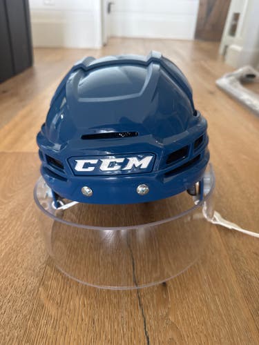 Medium CCM Helmet (Used)