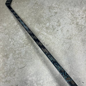 95 Flex P29M Senior CCM Vizion 2 Right Hand Hockey Stick NHL Pro Stock