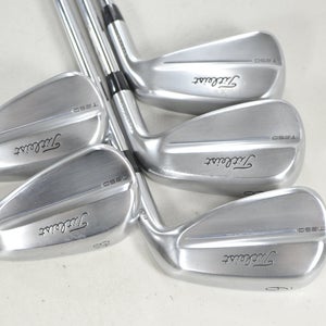 Titleist T250 2025 7-PW,48* Iron Set Regular Flex Right AMT Black Steel #226959