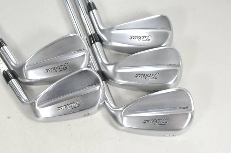 Titleist T250 2025 7-PW,48* Iron Set Regular Flex Right AMT Black Steel #226959