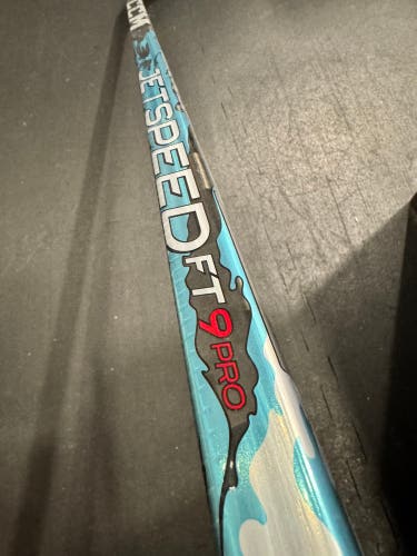Intermediate CCM Jetspeed ft9 pro Left Hand P28 65 Flex (massive discount 30%)