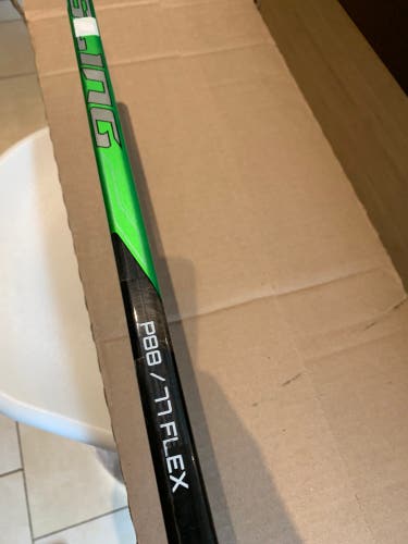 Bauer Sling and Toronto Maple leafs jersey