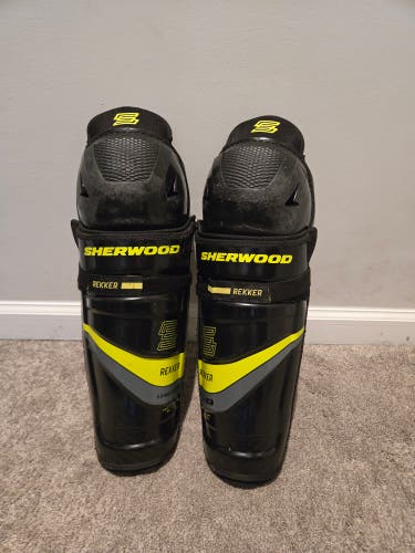 Senior Sher-Wood Rekker 15" Shin Pads (Used)