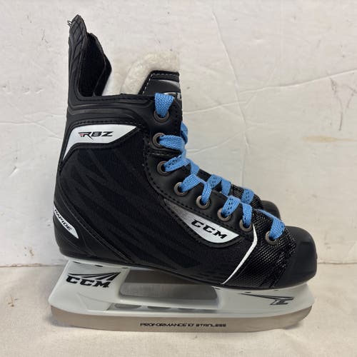 Black CCM RBZ RAPIDE Hockey Skates Regular Width Size 2 (Used)