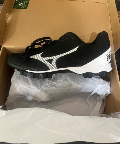 Black Men's Size M 9.0 (W 10.0) Mizuno Low Top Molded Cleats (New)