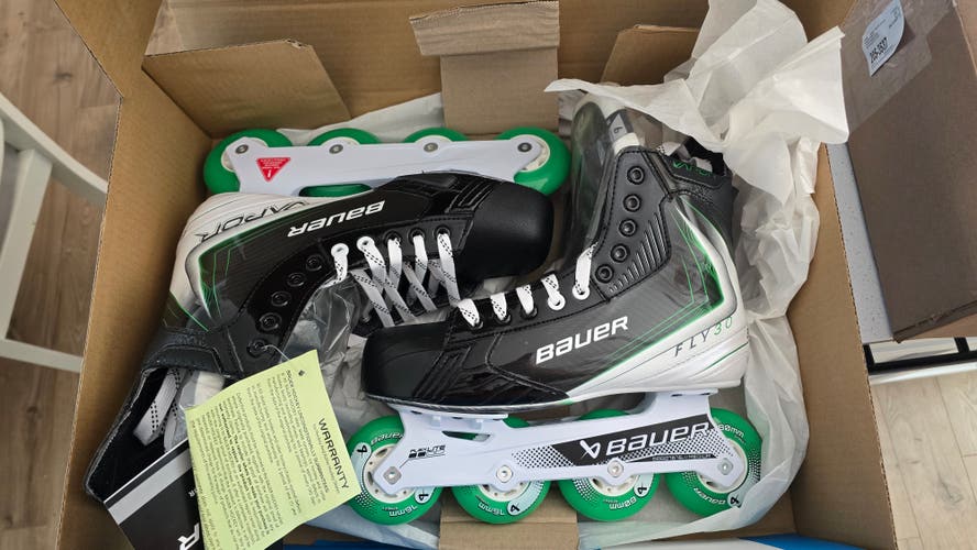 Bauer Fly30 Roller Hockey Skates
