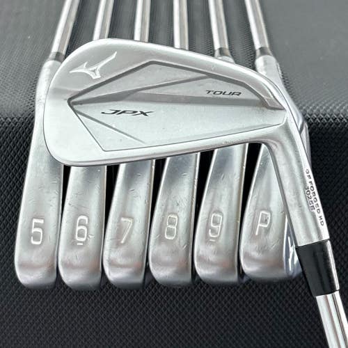 MIZUNO JPX 923 TOUR IRON SET 4-P +1/2"
