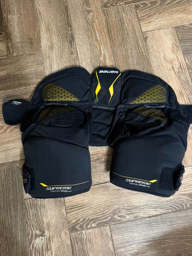 Large Bauer Supreme TotalOne Girdle (Used)
