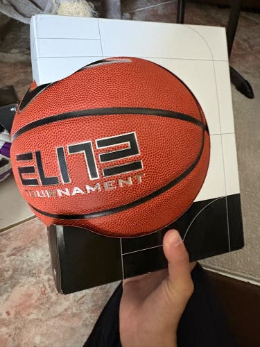 Nike Basketball (New)