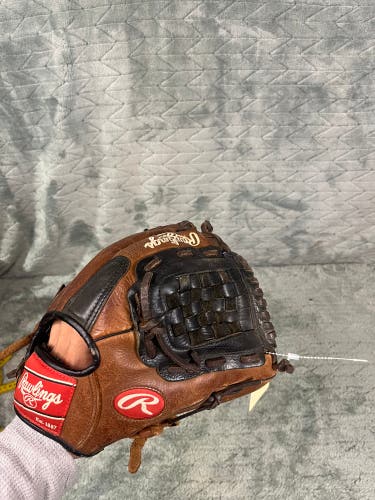 Brown Rawlings Premium Series RH Pitcher's Baseball Glove 11.5" (Used)
