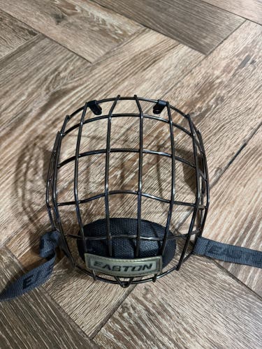 Medium Easton E700FM (New)