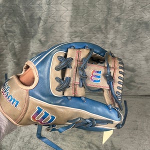Blue Wilson A2000 RH Infield Baseball Glove 11.5" (Used)