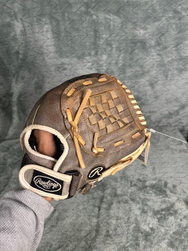 Gray Rawlings Highlight Series RH Infield Baseball Glove 12.5" (Used)
