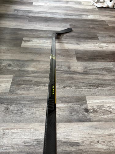 Senior Warrior Alpha LX3 Pro Right Handed Hockey Stick P28 80 Flex (New)