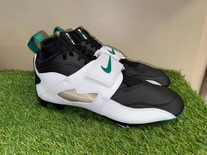 Mens 8 Nike Air Diamond Turf 93 TD Deion Sanders Football Cleats HF5298-102 NEW