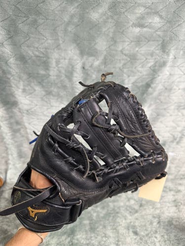 Black Mizuno Prospect Power Close RH First Base Baseball Glove 12" (Used)