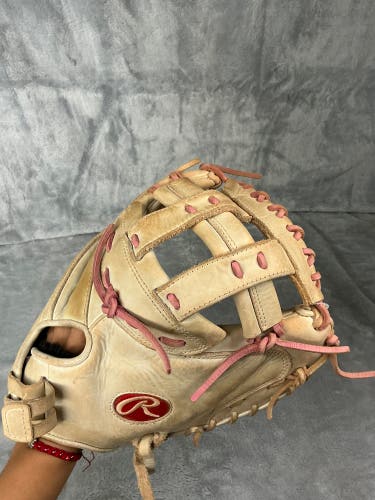 White Adult Rawlings Liberty Advanced RH Catcher's Softball Glove 34" (Used)
