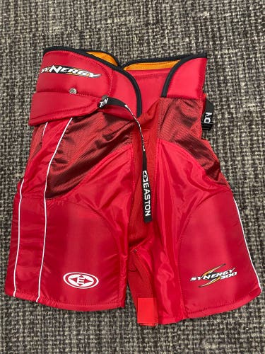 Red Senior XS Easton Synergy 300 Hockey Pants (New)