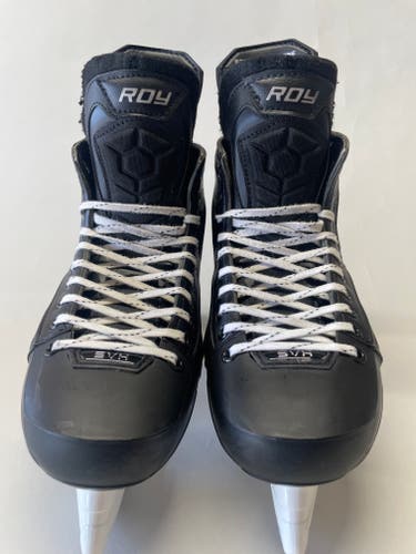 Black 2025 True Custom SVH Pro Skate Size 10 Regular Width 288mm NHL Prostock