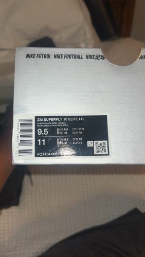 Black Unisex Size M 9.5 (W 10.5) Nike Mercurial Superfly 10 Elite FG Turf Cleats Cleats (Used)
