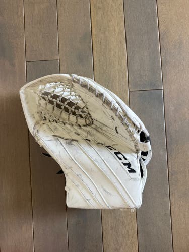 CCM Extreme Flex 5.5 Regular (Used)