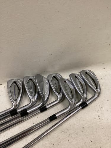 Used Mizuno JPX 900 HOT METAL Mens Iron Set RH 5I-SW 11725-S000507759