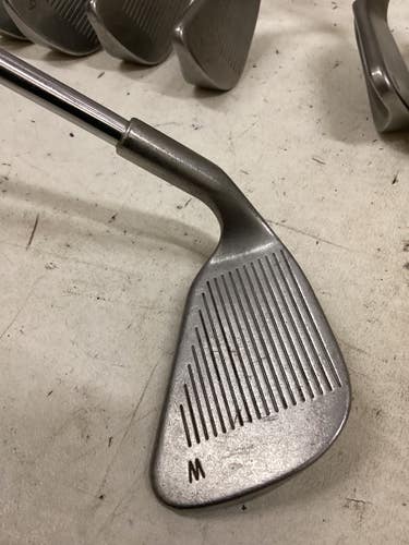 Used Ping EYE 2 GREEN DOT Mens Iron Set RH 4I-PW 11725-S000507852