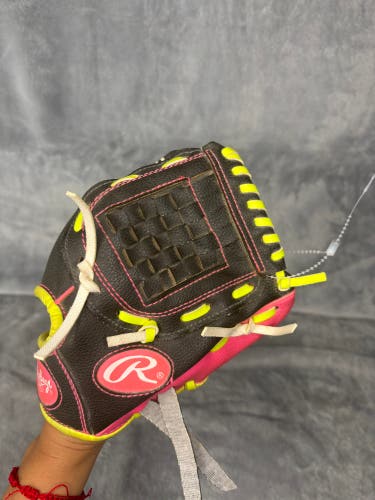 Pink Rawlings Players Series RH Softball Glove 9.5" (Used)