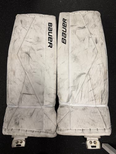 29" Bauer Supreme 3S Goalie Leg Pads (Used)