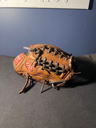 Rawlings Player Preferred RH Baseball Glove 11.5" (Used)