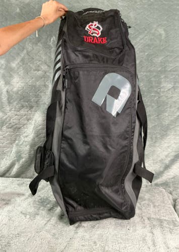Black DeMarini Bags & Batpacks Catcher's Bag (Used)
