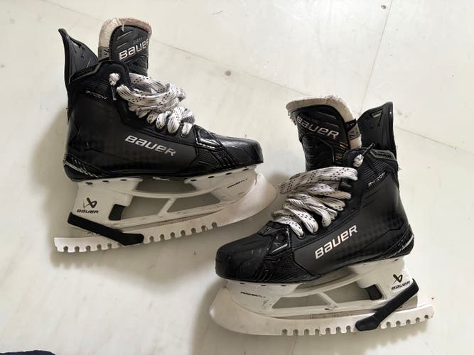 Bauer Supreme Shadow Hockey Skates Regular Width 7.5 (New)