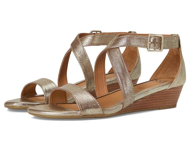 Sofft Innis Sandal Women's US 8.5 B Satin Gold Leather Open Toe Wedge ZOGG3827