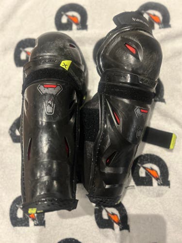 Junior Bauer Vapor 3X 12" Shin Pads (Used)