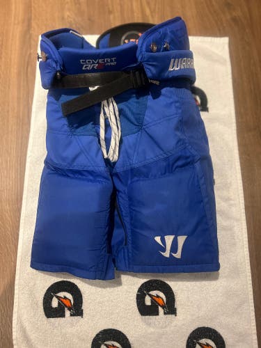 Junior Medium Warrior Covert QRE Pro Hockey Pants (Used)