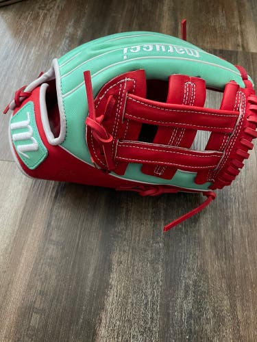 Marucci Capitol Series RH Infield Baseball Glove 12" (New)