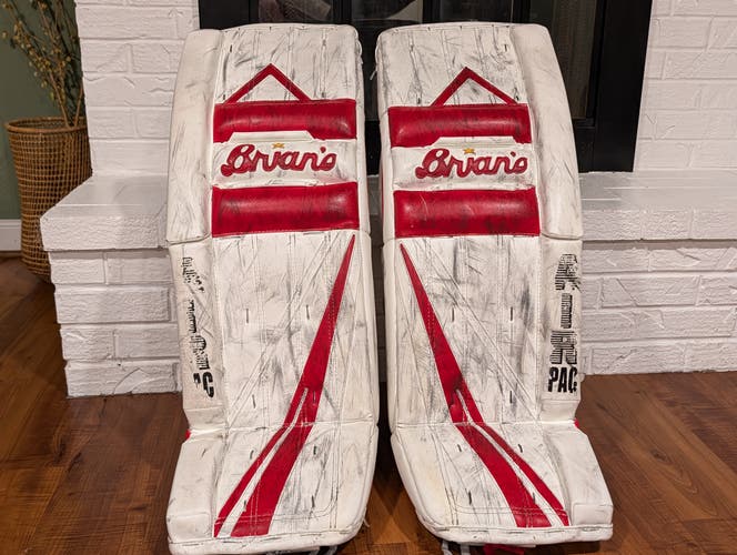 34 +1 Brian's Heritage Pro Goalie Leg Pads (Used)
