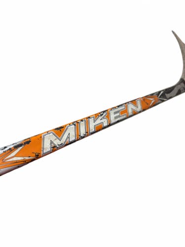 Miken MV3 40 Flex RH Hockey Stick
