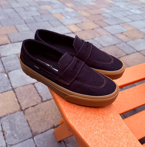 Unisex Vans Style 53 Heavy Canvas Black Gum Lug Sole Loafers Women’s 8.5 Men’s 7