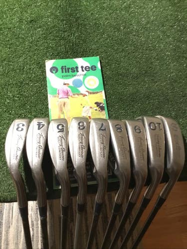 Tommy Armour Ladies T-Line Designers Model Irons Set (3-PW-SW) Aldila Graphite