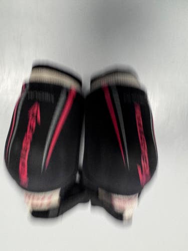 Used Easton HSX Youth Elbow Pads MD 11860-S000315568