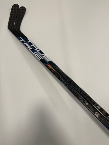 2 Pack True HZRDUS 9x4 RH Hockey Stick P92 80 Flex Pro Stock (New) *Mitch Marner*