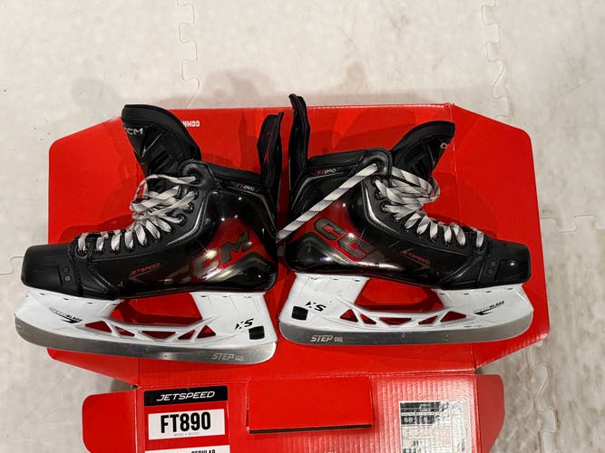 2025 CCM JetSpeed FT890 Hockey Skates Senior 9 Fit 1(Used)