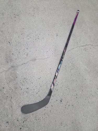 New Senior Bauer PULSE 2 Right Handed Hockey Stick P92 65 flex