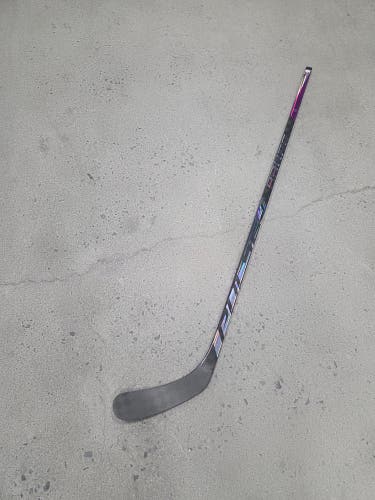 New Intermediate Bauer PULSE 2 Right Handed Hockey Stick P92 55 flex