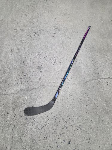 New Junior Bauer PULSE 2 Right Handed Hockey Stick P92 50 flex