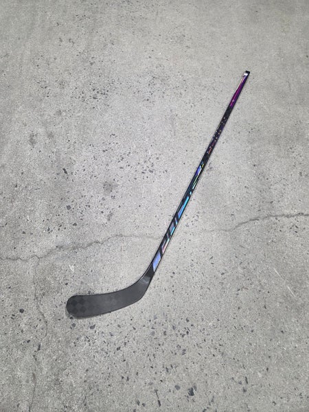New Junior Bauer PULSE 2 Right Handed Hockey Stick P92 50 flex