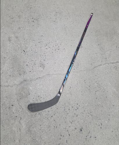 New Junior Bauer PULSE 2 Right Handed Hockey Stick P92 40 flex